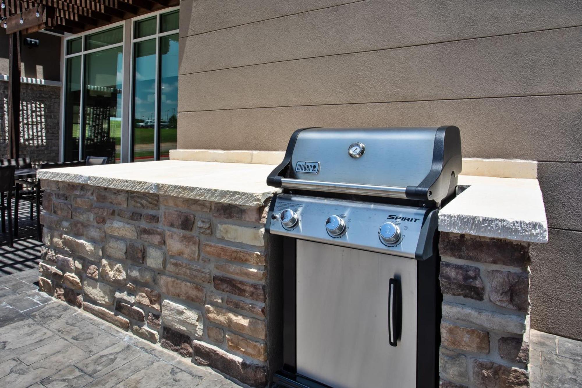 Residence Inn By Marriott Wichita Falls Bagian luar foto